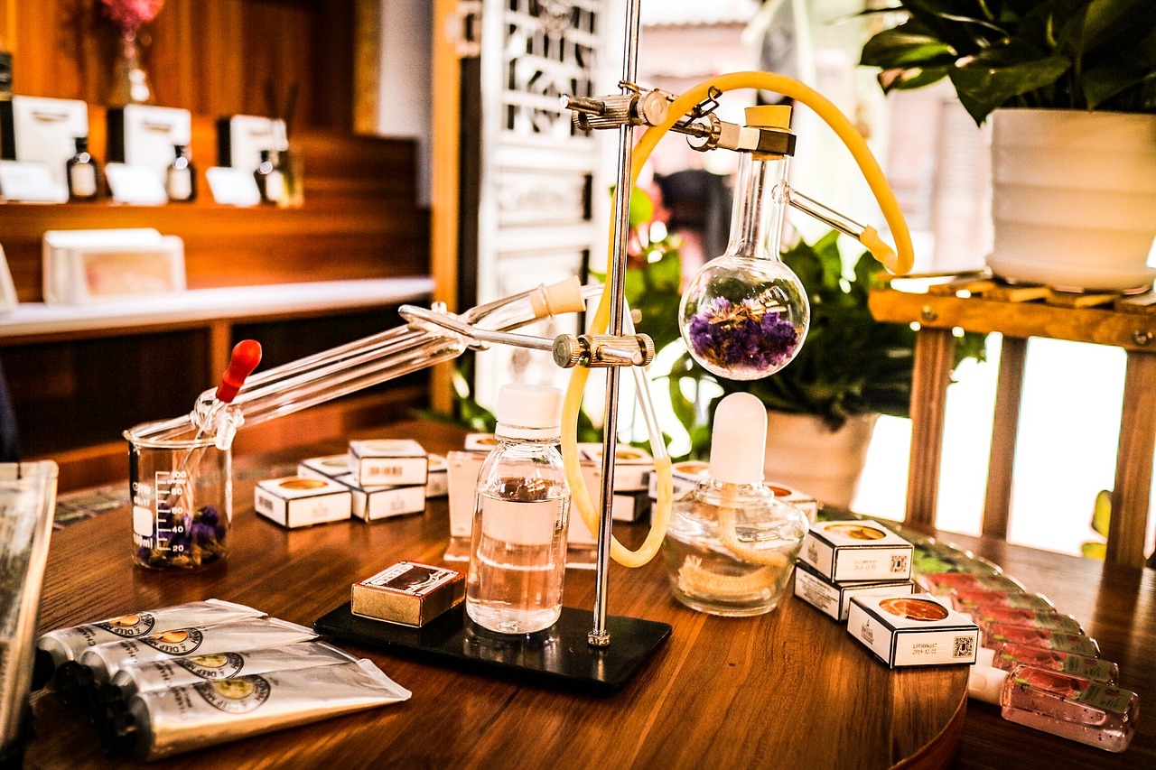 perfume, glass, skin care-2713510.jpg